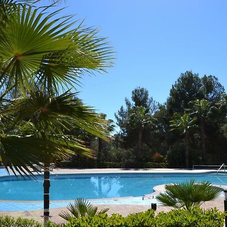 Lovely Familiar Apartment With Pool In Cap Salou Eksteriør billede