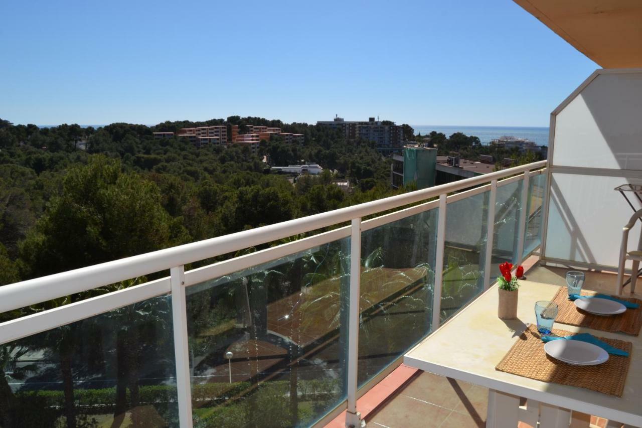 Lovely Familiar Apartment With Pool In Cap Salou Eksteriør billede