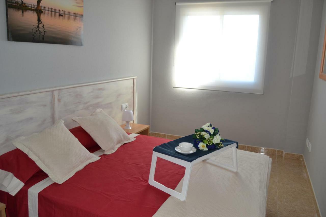 Lovely Familiar Apartment With Pool In Cap Salou Eksteriør billede