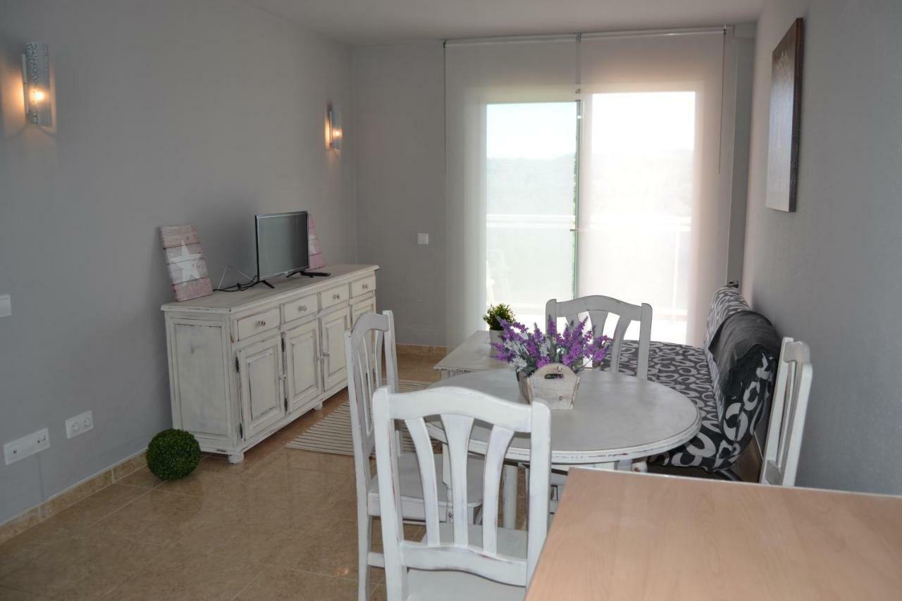 Lovely Familiar Apartment With Pool In Cap Salou Eksteriør billede