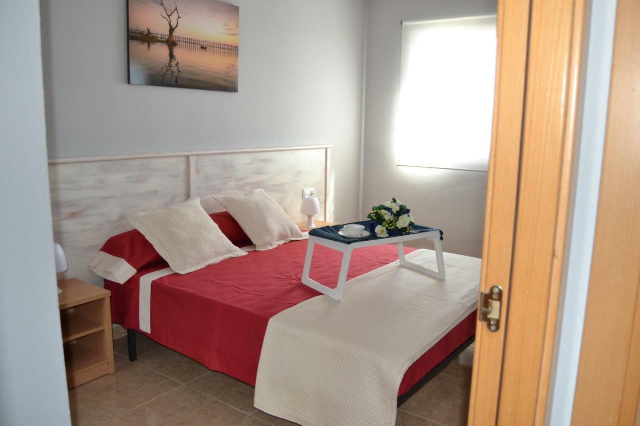 Lovely Familiar Apartment With Pool In Cap Salou Eksteriør billede