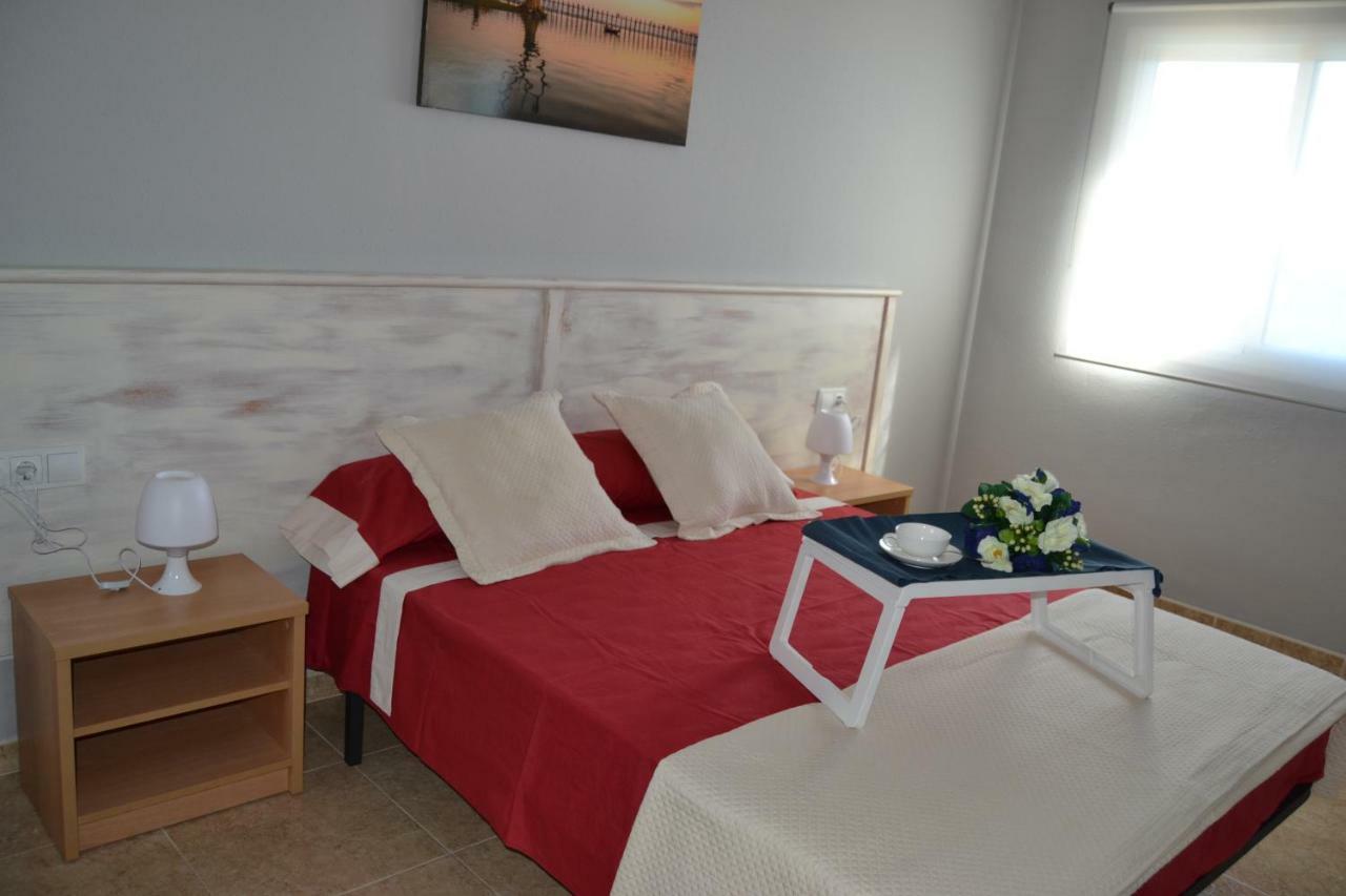 Lovely Familiar Apartment With Pool In Cap Salou Eksteriør billede